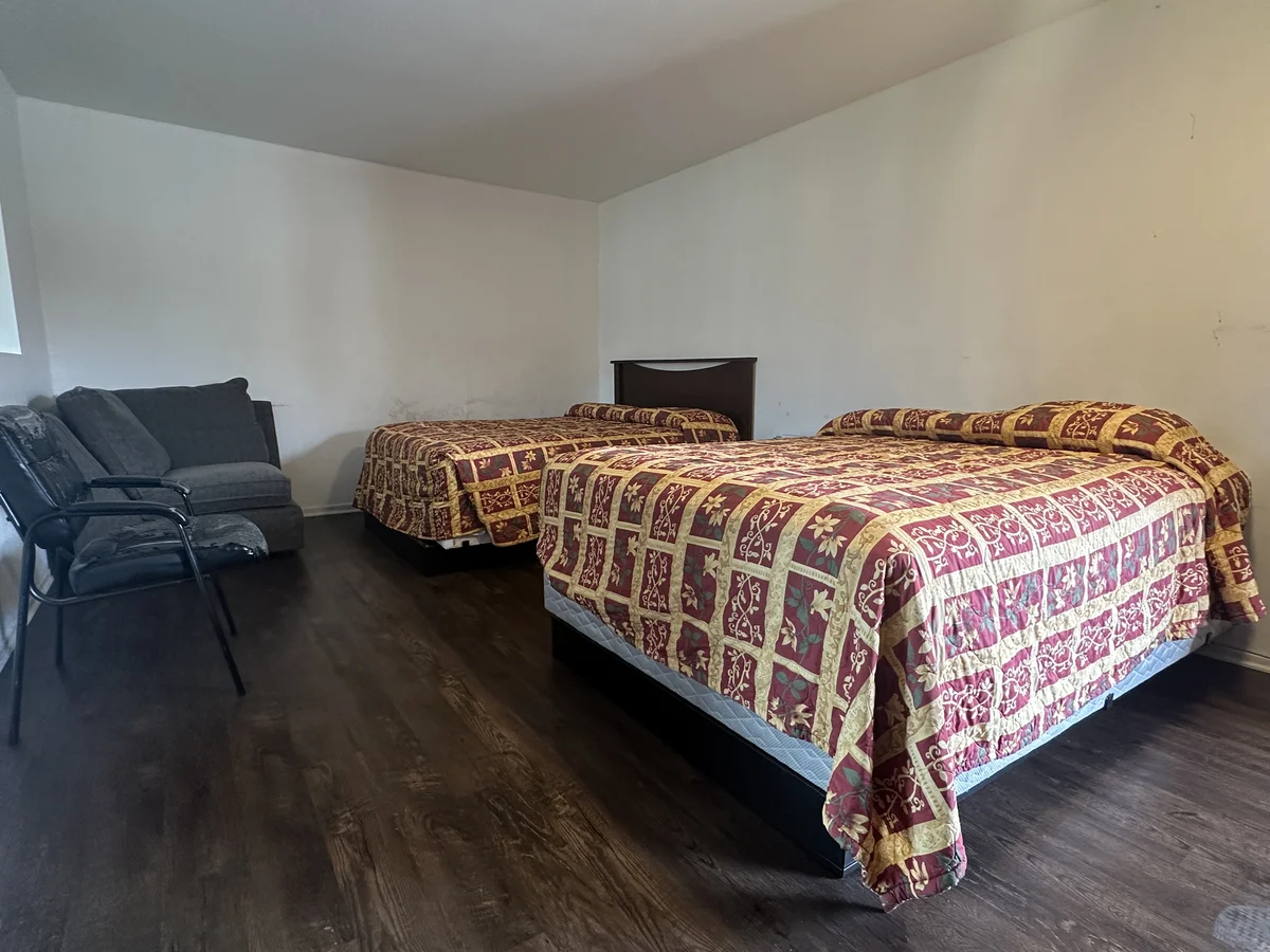 1 King and 2 Queen Beds Suite at Palm Inn Motel, Rosemead
